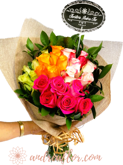 Bouquet con rosas de colores